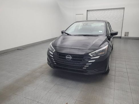 Used 2025 Nissan Versa S w/ Trunk Package FWD image 15