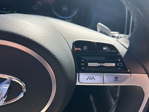 Used 2023 Hyundai Tucson Limited image 13