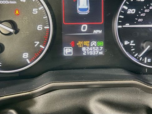 Used 2023 Subaru Outback Limited AWD/4WD image 12