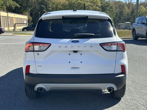 Used 2021 Ford Escape SE w/ Convenience Package image 8