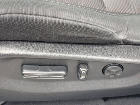 Used 2019 Honda CR-V EX image 20