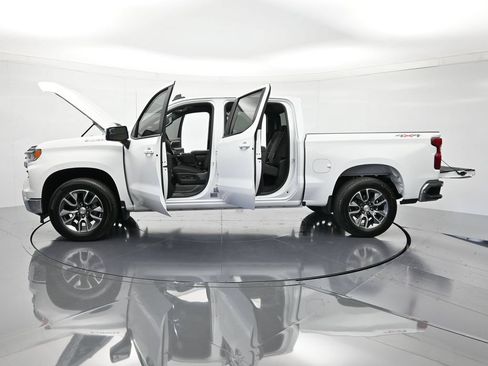Certified 2023 Chevrolet Silverado 1500 LT AWD/4WD image 45