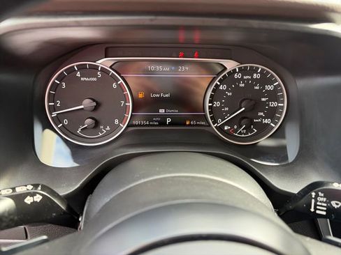 Used 2023 Nissan Rogue S image 26