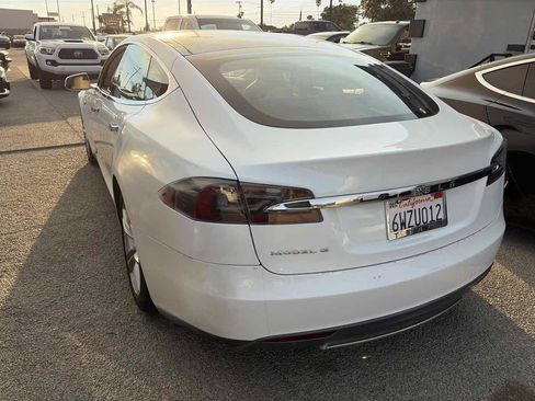 Used 2012 Tesla Model S RWD image 2