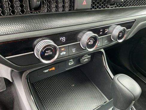 Used 2025 Honda CR-V LX image 22