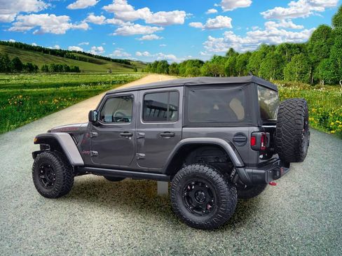 Used 2019 Jeep Wrangler Unlimited Rubicon AWD/4WD image 4