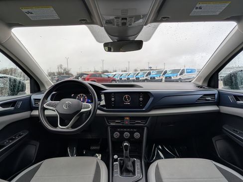 Used 2023 Volkswagen Taos SE image 13