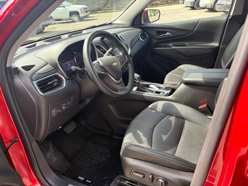 Used 2023 Chevrolet Equinox Premier AWD/4WD image 14