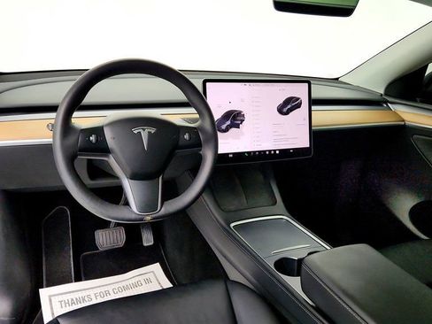 Used 2023 Tesla Model Y Long Range AWD/4WD image 11