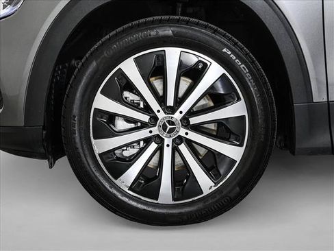 Used 2022 Mercedes-Benz GLB 250 4MATIC image 26