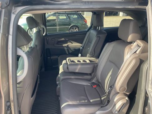 Used 2021 Honda Odyssey EX-L image 16