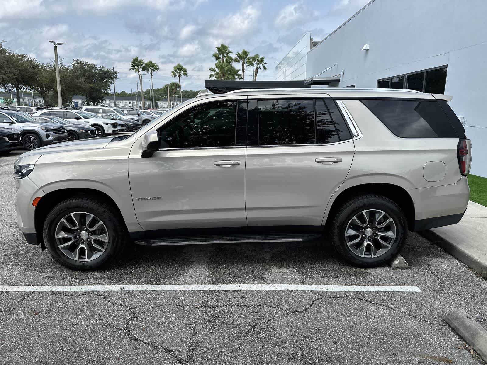 Used 2021 Chevrolet Tahoe LT RWD image 5
