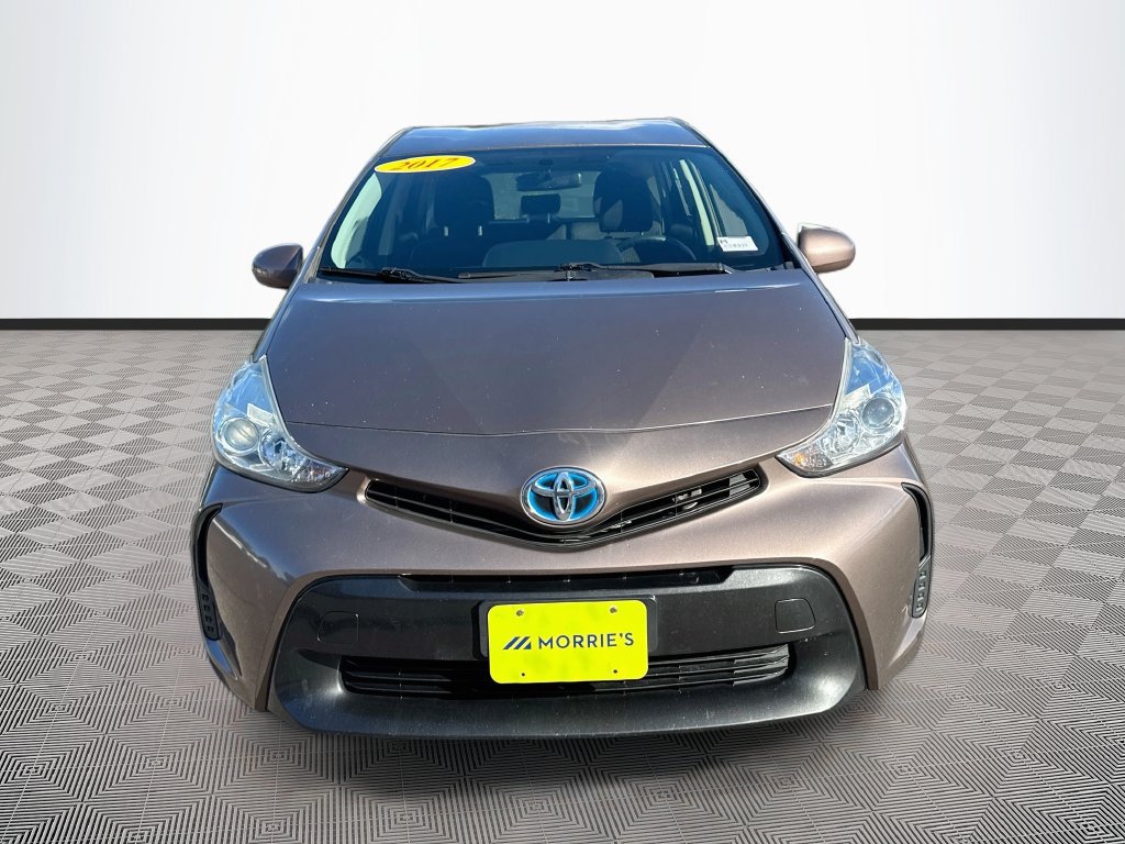Used 2017 Toyota Prius V Two FWD image 2