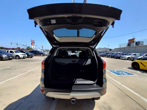 Used 2019 Ford Escape Titanium AWD/4WD image 44