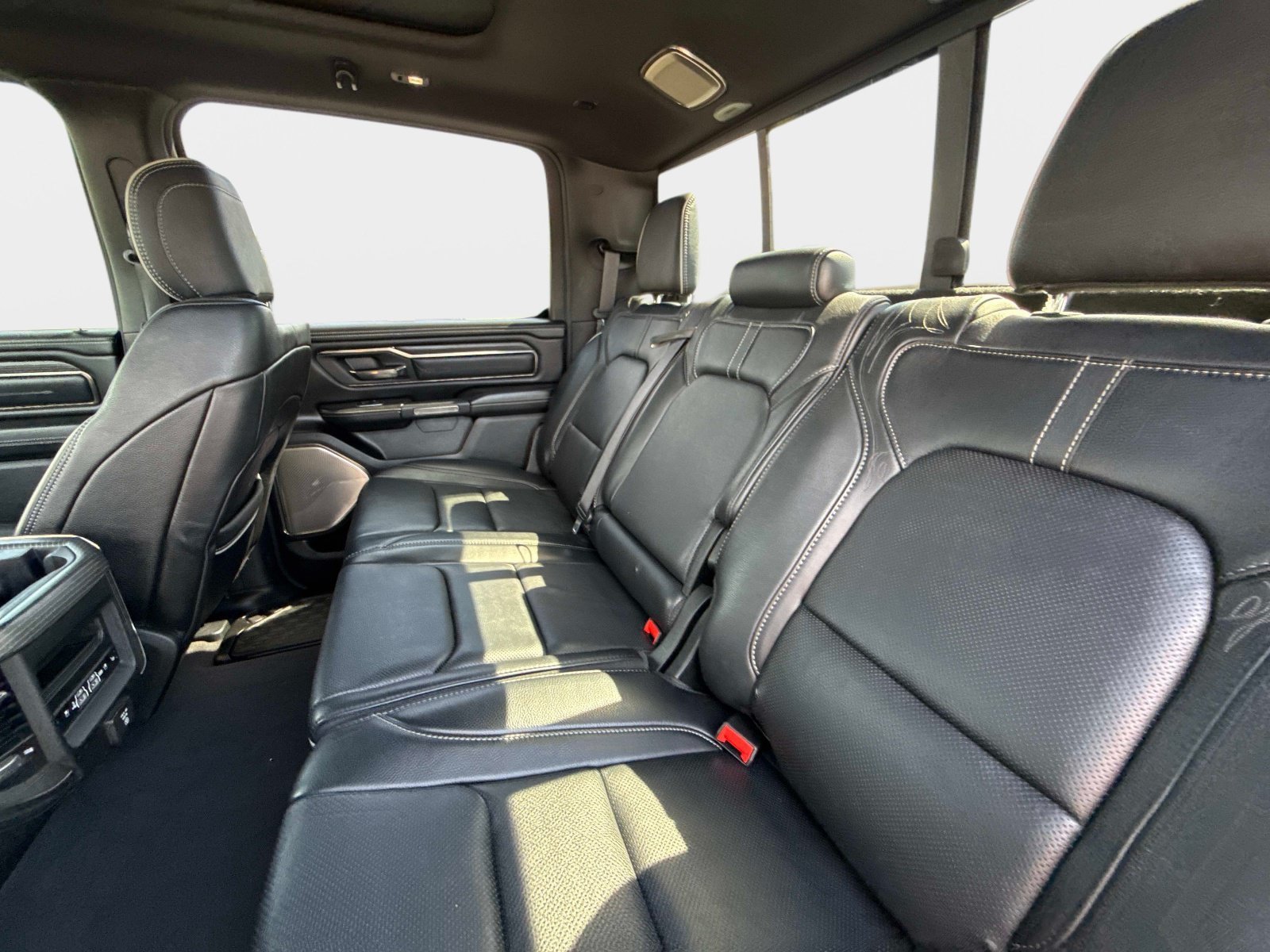 Used 2019 RAM 1500 Limited AWD/4WD image 14