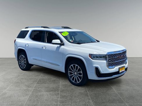 Used 2023 GMC Acadia Denali w/ Denali Ultimate Package FWD image 7