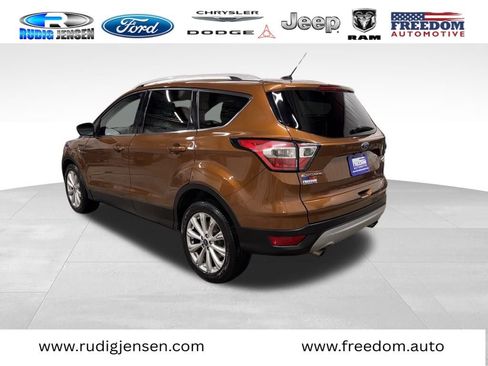 Used 2017 Ford Escape Titanium FWD image 3