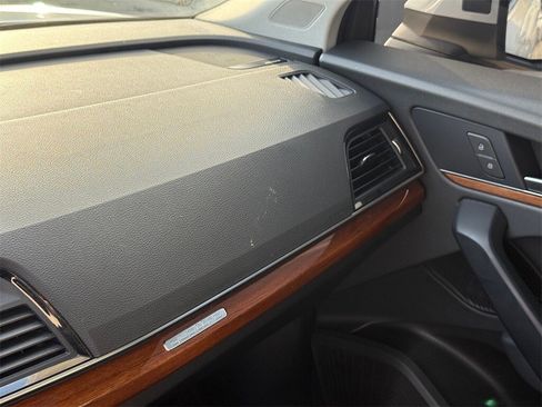 Used 2023 Audi Q5 2.0T Premium Plus w/ Premium Plus Package image 22