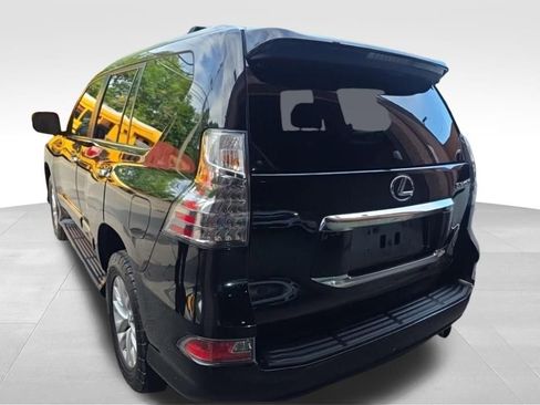 Used 2019 Lexus GX 460 Premium AWD/4WD image 7