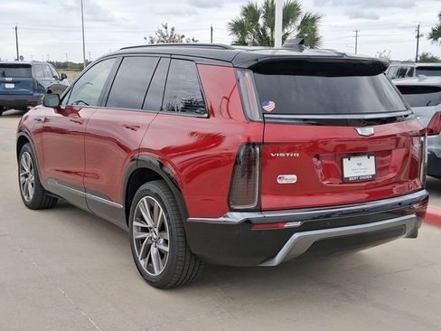 New 2026 Cadillac Vistiq Sport w/ LPO, Floor Liner Package image 4