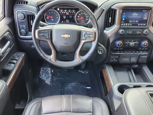 Used 2021 Chevrolet Silverado 1500 High Country image 8