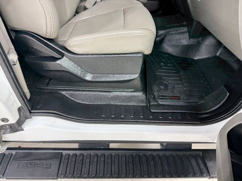 Used 2019 Ford F250 XL w/ Power Equipment Group AWD/4WD image 37