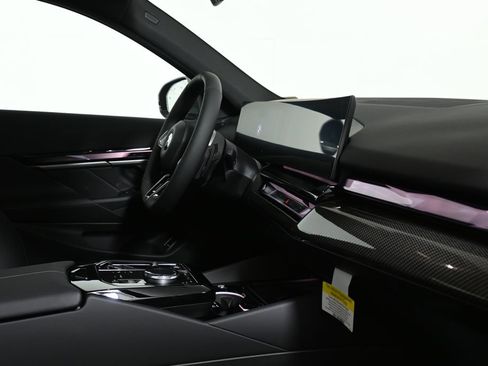 New 2026 BMW 540i xDrive 540i xDrive image 33