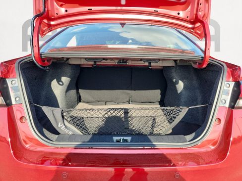 New 2025 Nissan Versa SR w/ Trunk Package image 13