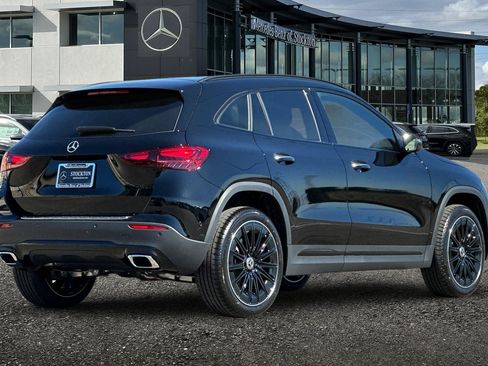 New 2026 Mercedes-Benz GLA 250 4MATIC image 4