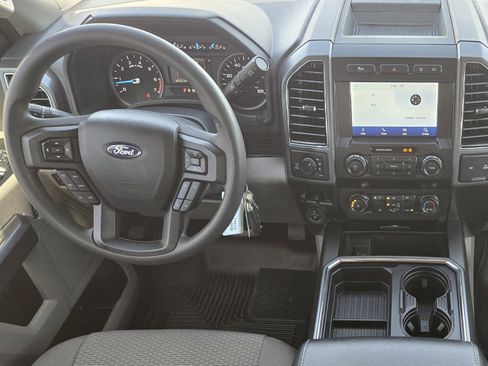 Certified 2022 Ford F250 XLT w/ XLT Value Package image 26