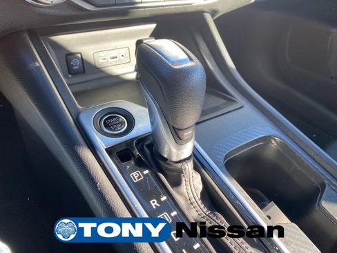 Used 2024 Nissan Sentra SV FWD image 35