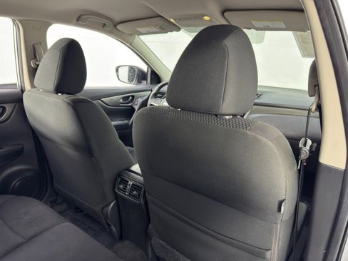 Used 2019 Nissan Rogue Sport S w/ Appearance Package image 29