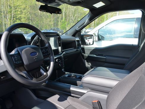 New 2026 Ford F150 STX w/ Equipment Group 200A AWD/4WD image 15