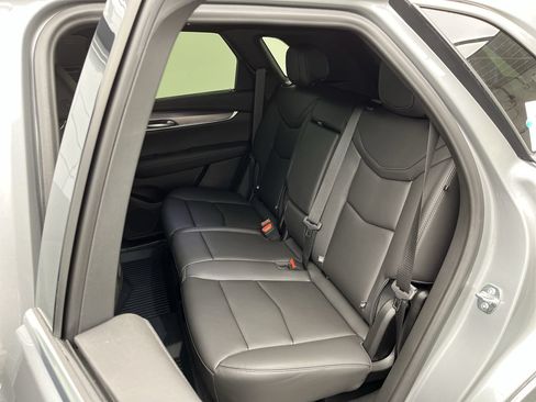 Used 2026 Cadillac XT5 Luxury w/ LPO, Floor Liner Package AWD/4WD image 10