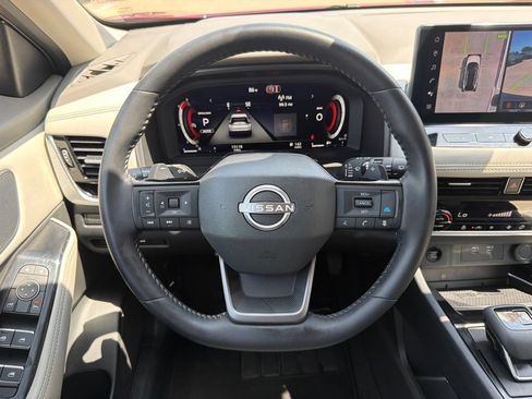 Used 2026 Nissan Rogue SL AWD/4WD image 22