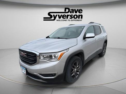 Used 2017 GMC Acadia SLT AWD/4WD image 1
