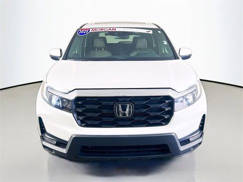 Certified 2025 Honda Passport EX-L image 2