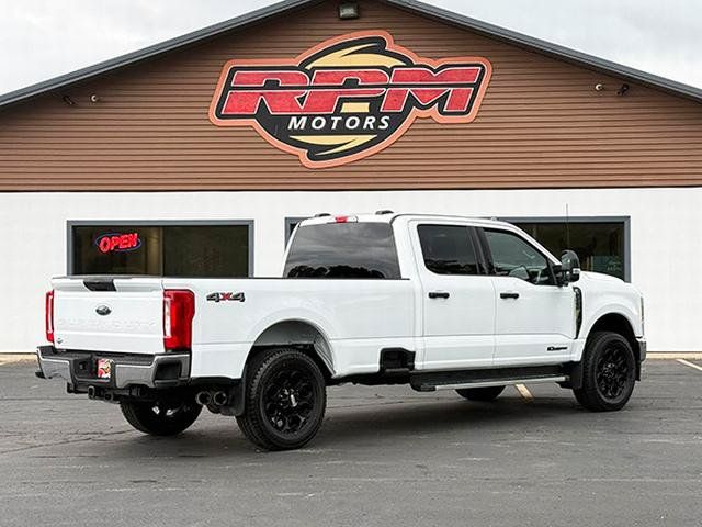 Used 2023 Ford F250 XLT AWD/4WD image 6