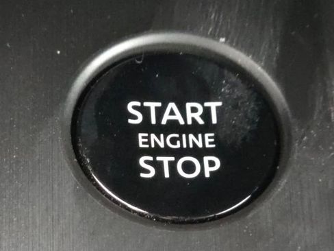 New 2026 Nissan Kicks SV w/ Cold Weather Package image 5