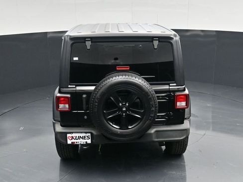 Used 2020 Jeep Wrangler Unlimited Sport image 37