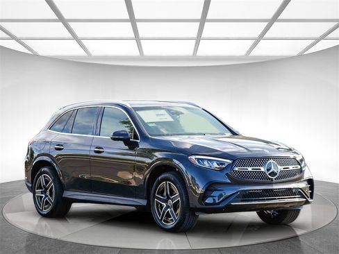 New 2026 Mercedes-Benz GLC 350e 4MATIC image 5