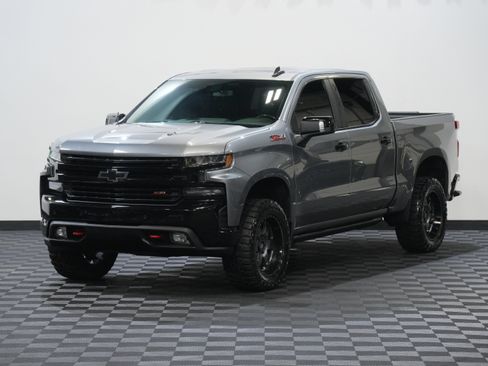 Used 2020 Chevrolet Silverado 1500 LT Trail Boss AWD/4WD image 3