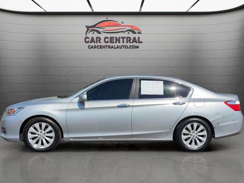 Used 2014 Honda Accord EX image 2