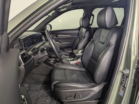 Used 2025 Kia Telluride SX Prestige X-Line AWD/4WD image 12