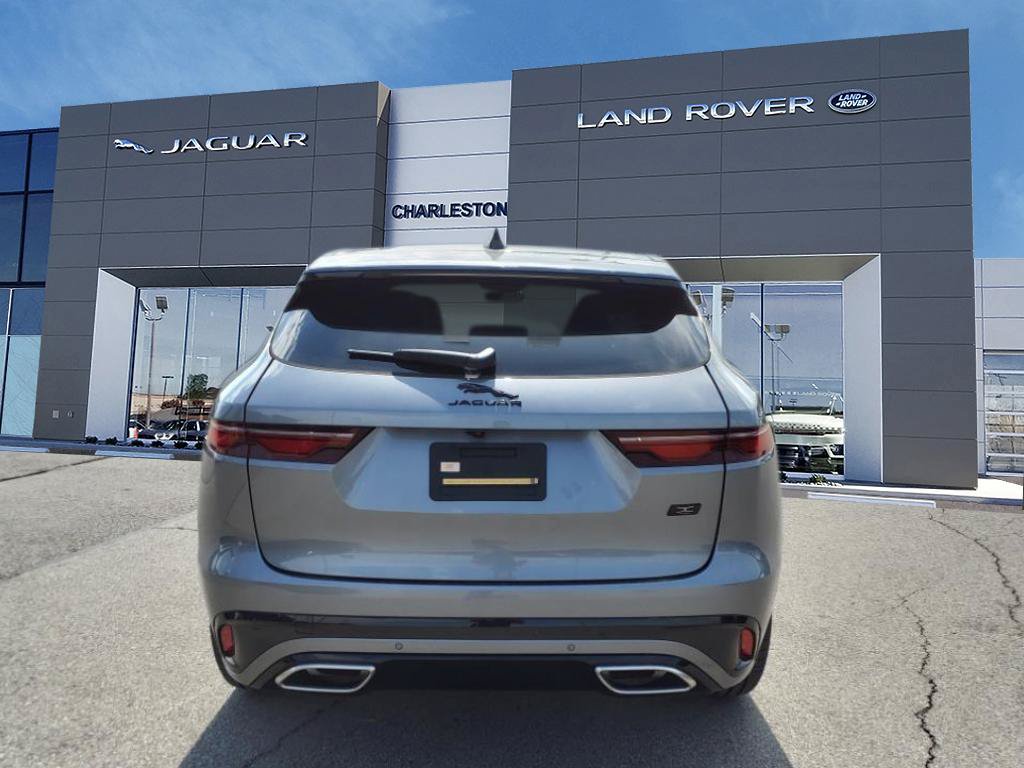 New 2026 Jaguar F-PACE R-Dynamic S AWD/4WD image 4