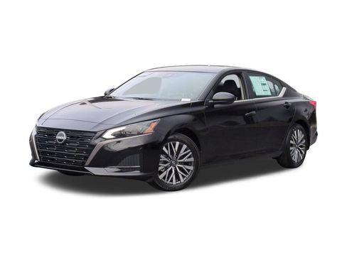 New 2026 Nissan Altima 2.5 SV FWD image 1