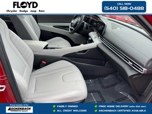 Used 2025 Hyundai Elantra Limited FWD image 29