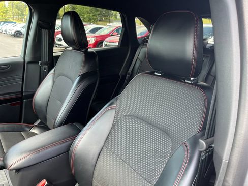 Used 2025 Ford Escape ST-Line AWD/4WD image 12