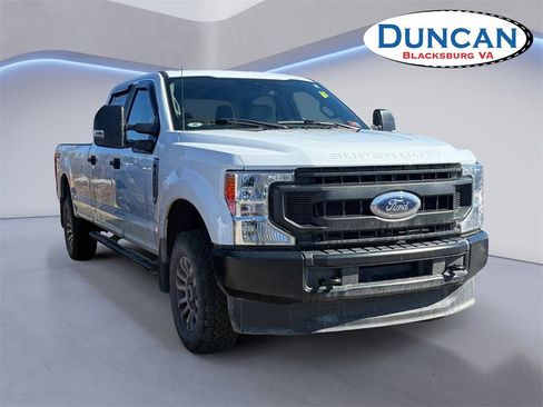 Used 2022 Ford F250 XL w/ Power Equipment Group image 1
