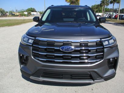 New 2025 Ford Explorer Active w/ Active Comfort Package